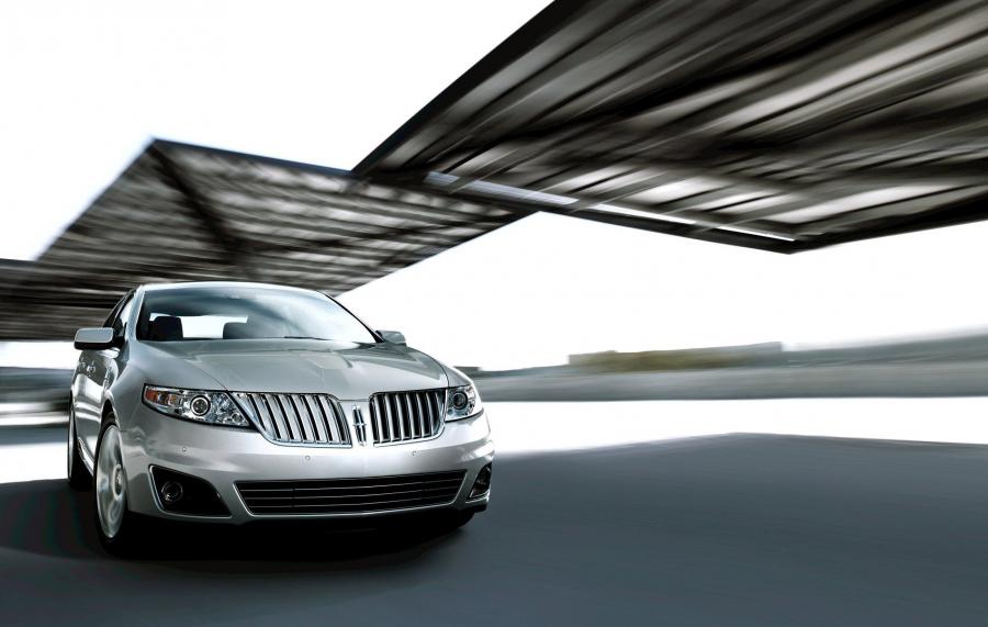  Lincoln MKS 2011 года  (фото 9 из 9)